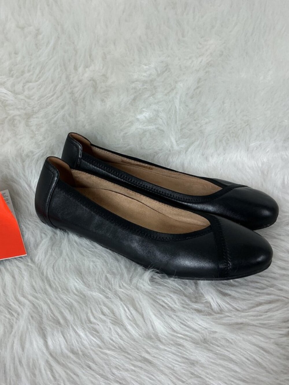 Vionic Black Leather Caroll Ballet Flats 11